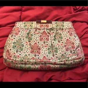 VTG 1970s Embroidered Fabric Soft Yellow Clutch